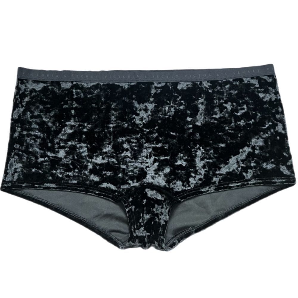 Victorias Secret Luxe Crushed Velvet BoyShort Shortie Panty Black Large